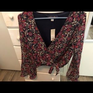 Flowered wrap blouse w/bell sleeves